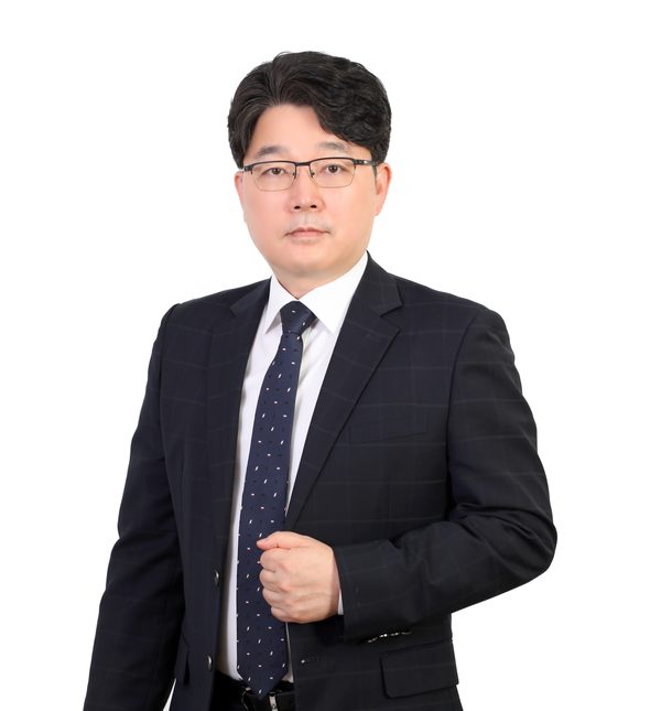문형은 대표 공인중개사